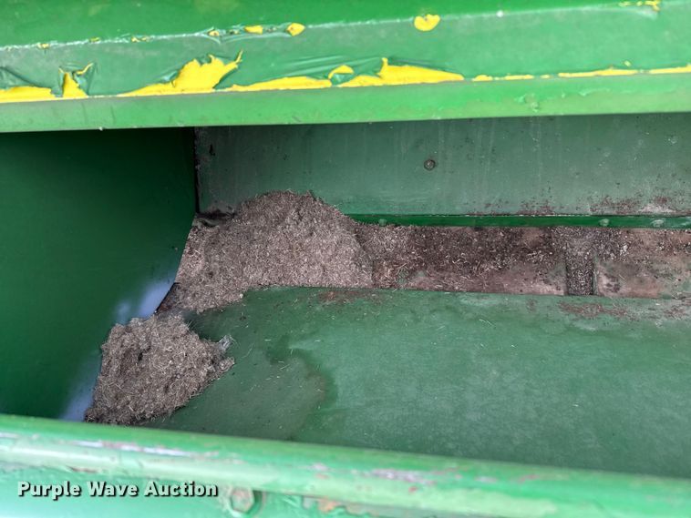 image for item EP0705 John Deere 9300 grain drill