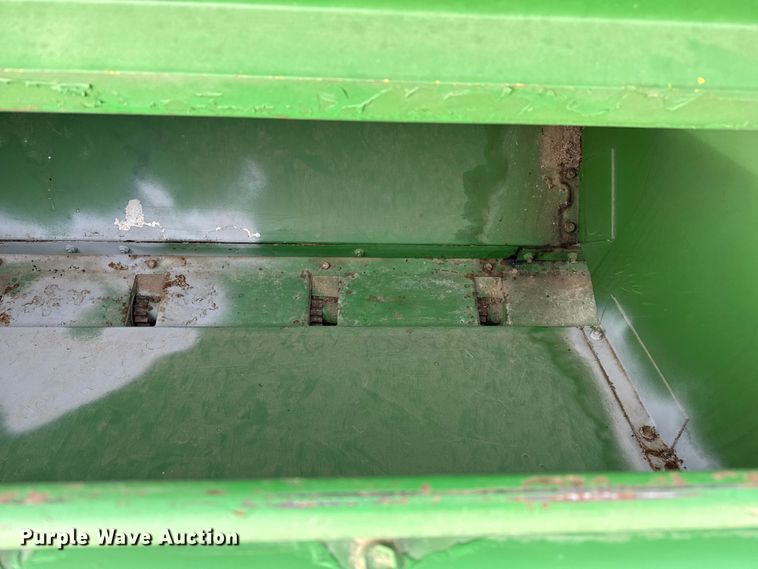 image for item EP0705 John Deere 9300 grain drill