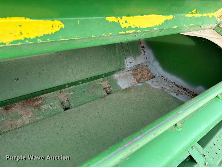 image for item EP0705 John Deere 9300 grain drill