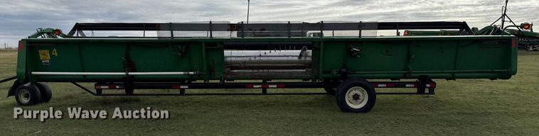 image for item EP0706 John Deere 930 rigid head