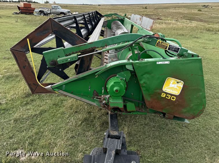 image for item EP0706 John Deere 930 rigid head