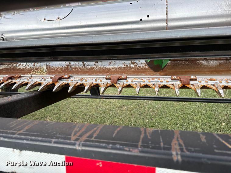 image for item EP0706 John Deere 930 rigid head