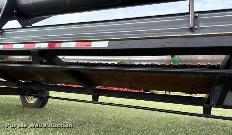 image for item EP0706 John Deere 930 rigid head