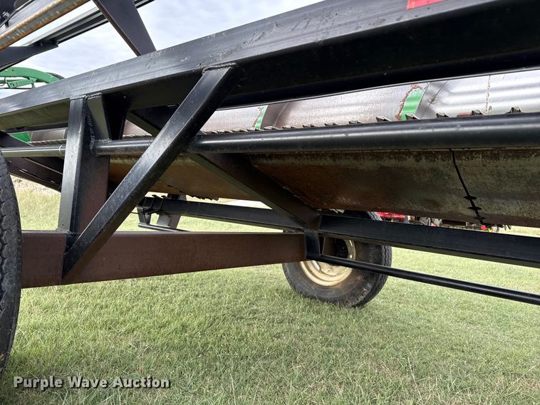 image for item EP0706 John Deere 930 rigid head