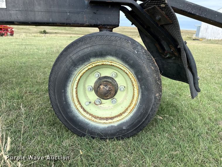 image for item EP0706 John Deere 930 rigid head