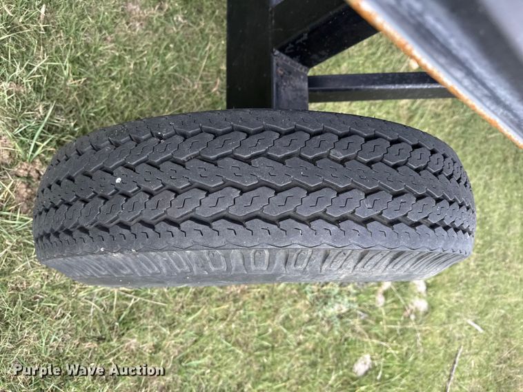 image for item EP0706 John Deere 930 rigid head