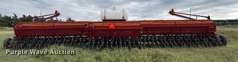 image for item EP0707 Sunflower 9433 grain drill