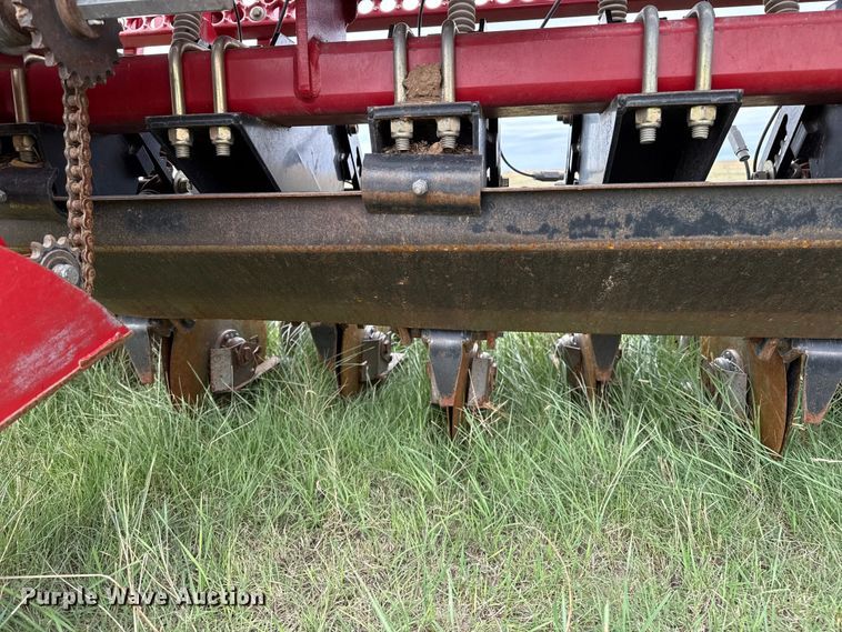 image for item EP0707 Sunflower 9433 grain drill