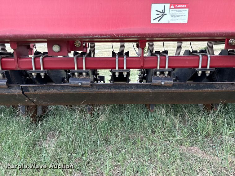 image for item EP0707 Sunflower 9433 grain drill