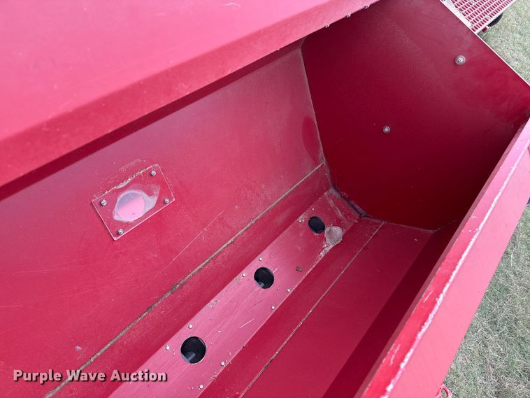 image for item EP0707 Sunflower 9433 grain drill