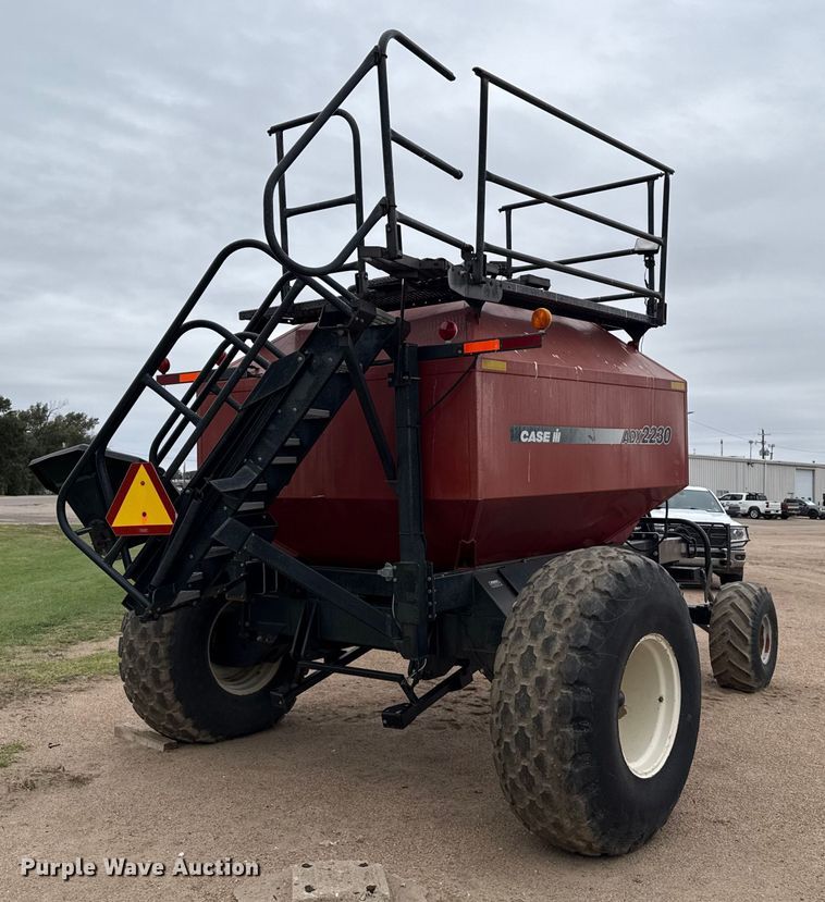 image for item EP0710 Case IH ADX 2230 air commodity cart