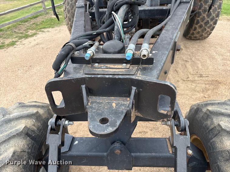 image for item EP0710 Case IH ADX 2230 air commodity cart