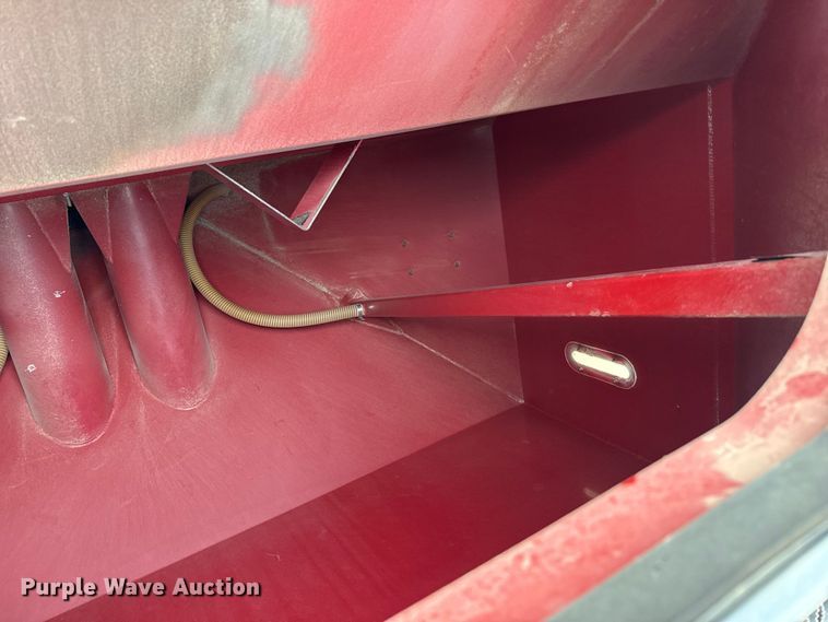 image for item EP0710 Case IH ADX 2230 air commodity cart