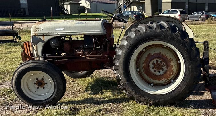image for item EP0722 1951 Ford 8N tractor