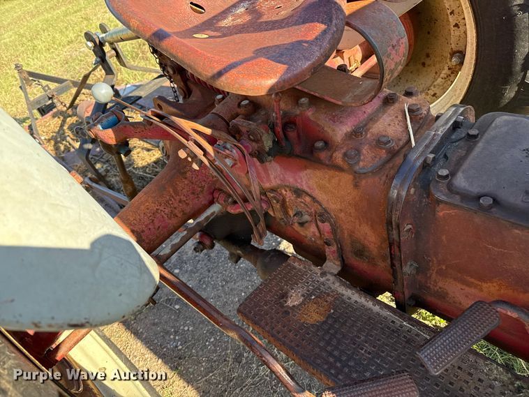 image for item EP0722 1951 Ford 8N tractor