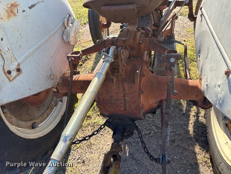 image for item EP0722 1951 Ford 8N tractor