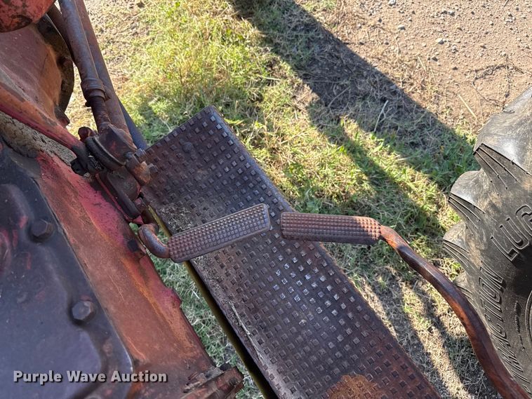 image for item EP0722 1951 Ford 8N tractor