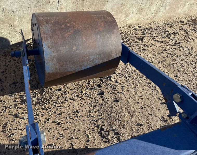 image for item EP0739 Pronghorn pivot track filler