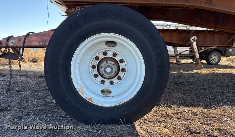 image for item EP0741 Hay trailer