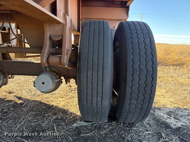 image for item EP0741 Hay trailer