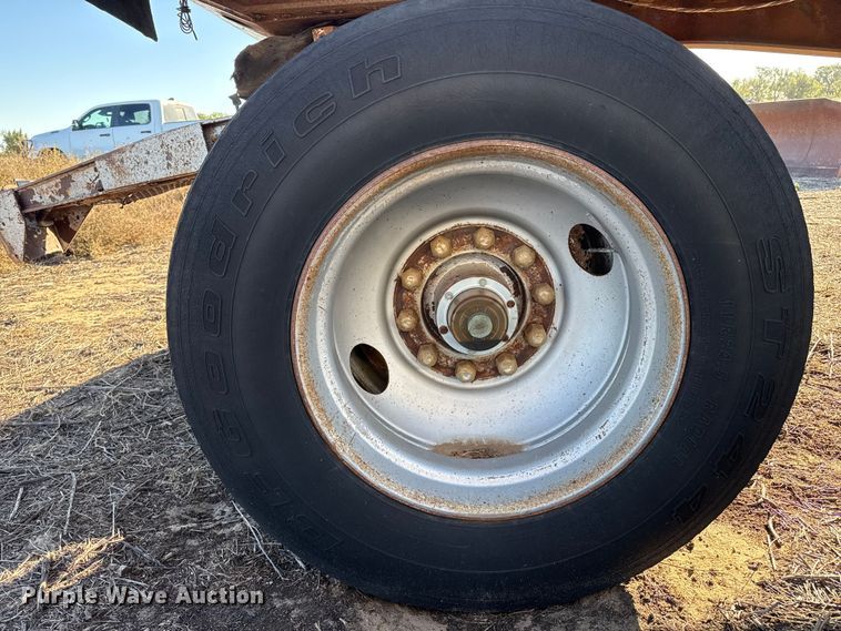 image for item EP0742 Hay trailer