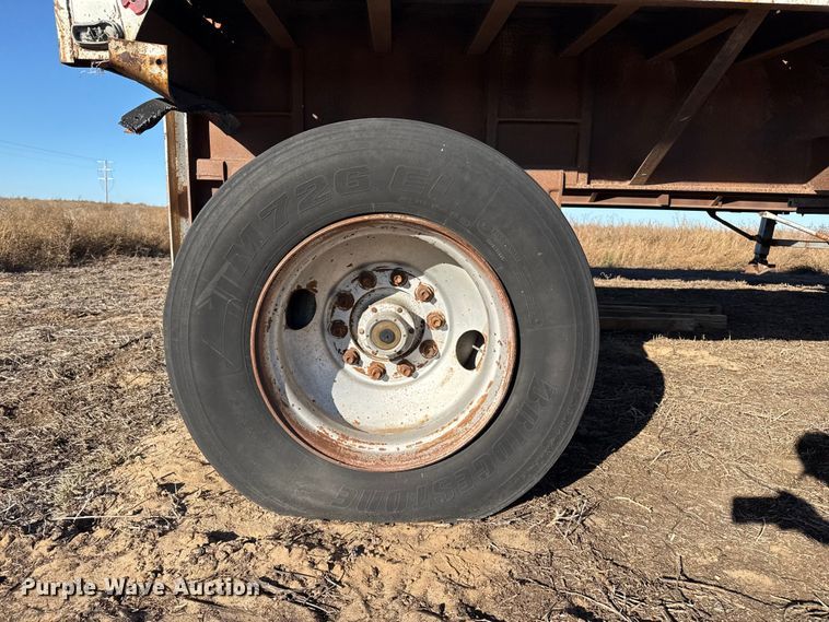 image for item EP0742 Hay trailer