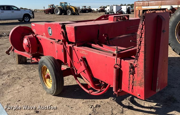 image for item EP0760 Massey Ferguson 12 small square baler