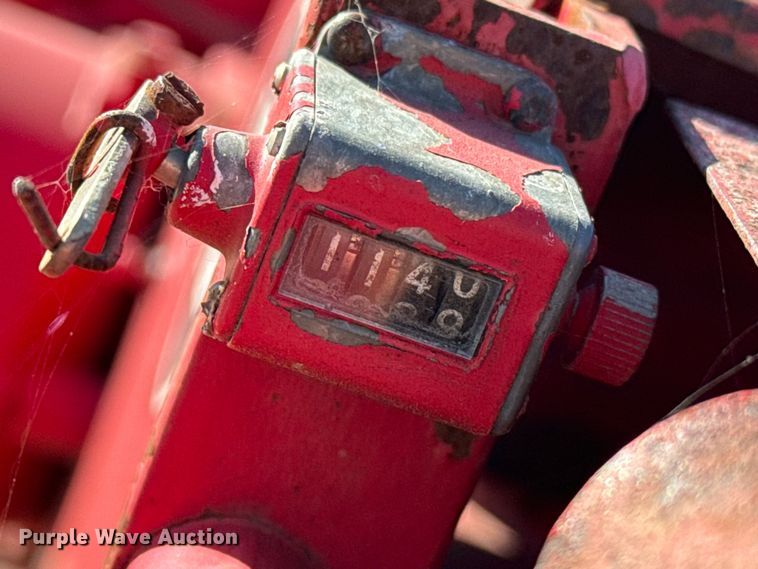 image for item EP0760 Massey Ferguson 12 small square baler