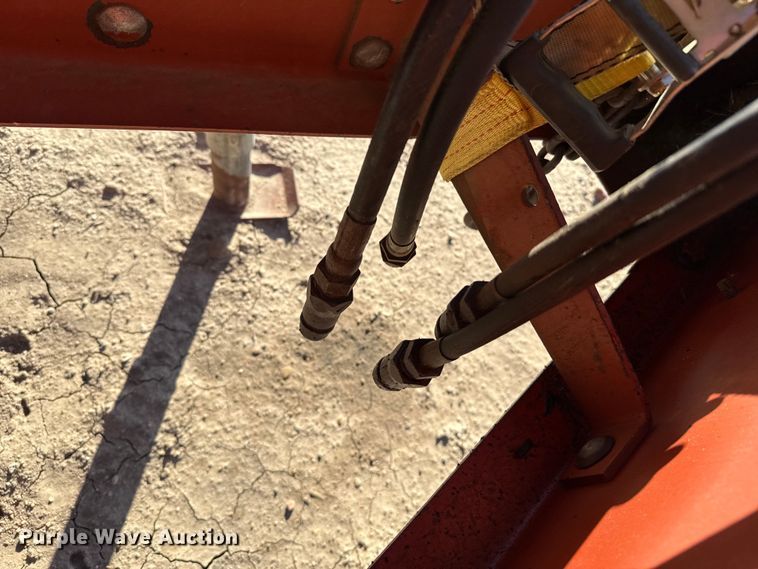 image for item EP0762 Hesston BP25 bale processor