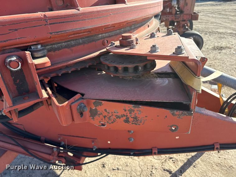 image for item EP0762 Hesston BP25 bale processor