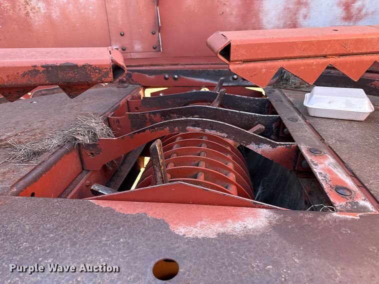 image for item EP0762 Hesston BP25 bale processor