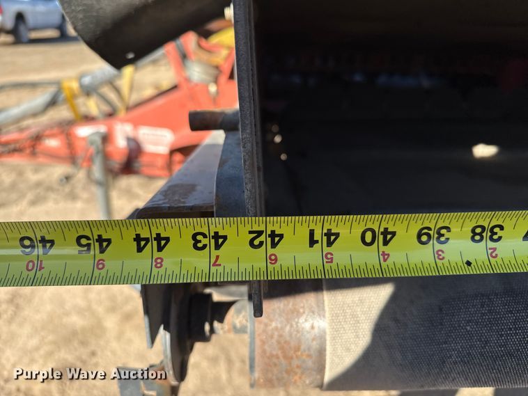 image for item EP0762 Hesston BP25 bale processor