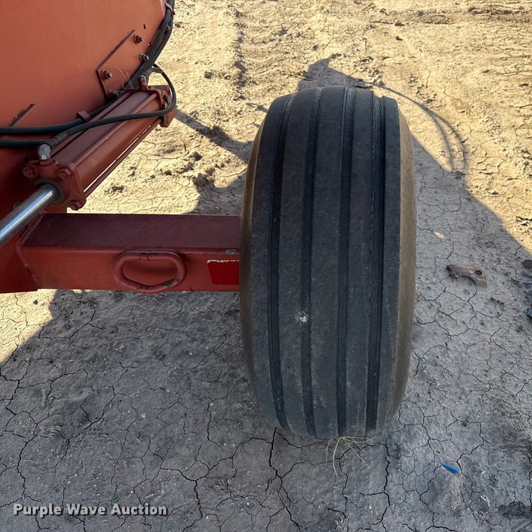 image for item EP0762 Hesston BP25 bale processor