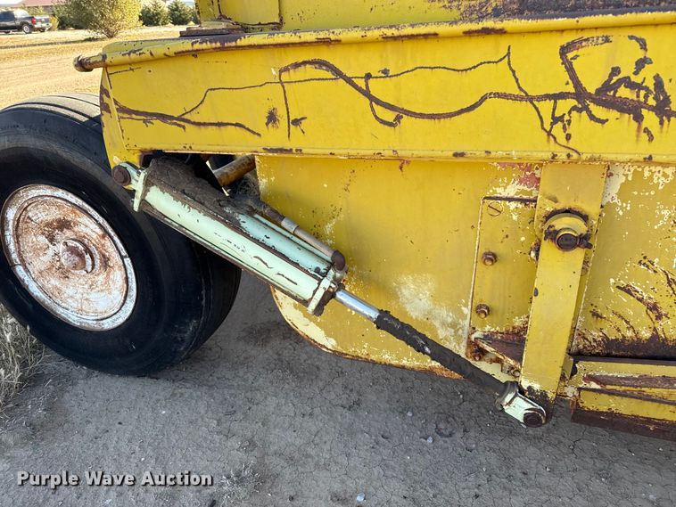 image for item EP0764 Hancock scraper