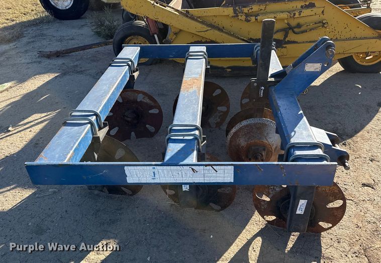 image for item EP0766 Blue Jet pivot track filler