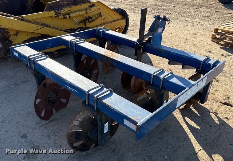 image for item EP0766 Blue Jet pivot track filler