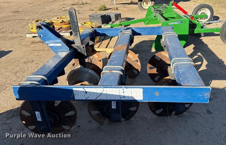 image for item EP0766 Blue Jet pivot track filler