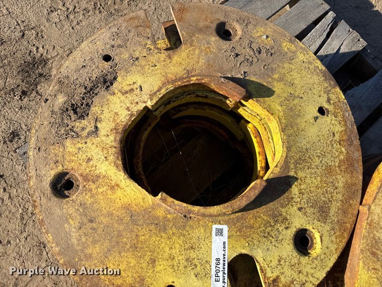 image for item EP0768 (10) tractor wheel weights