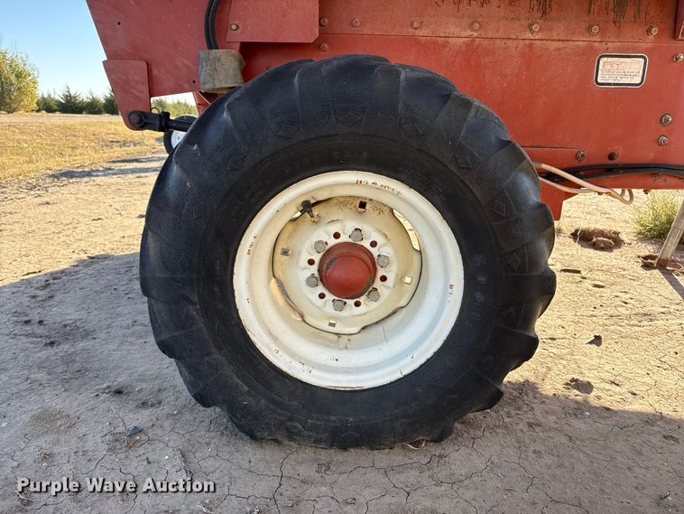 image for item EP0770 Hesston BP25 bale processor