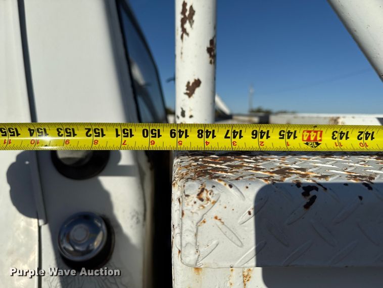 image for item EP0773 1975 Ford F500 utility / service truck