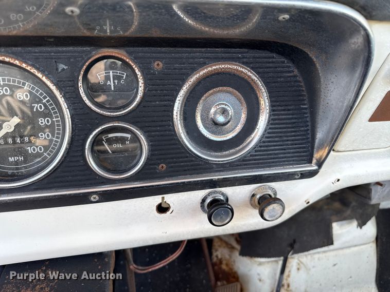 image for item EP0773 1975 Ford F500 utility / service truck