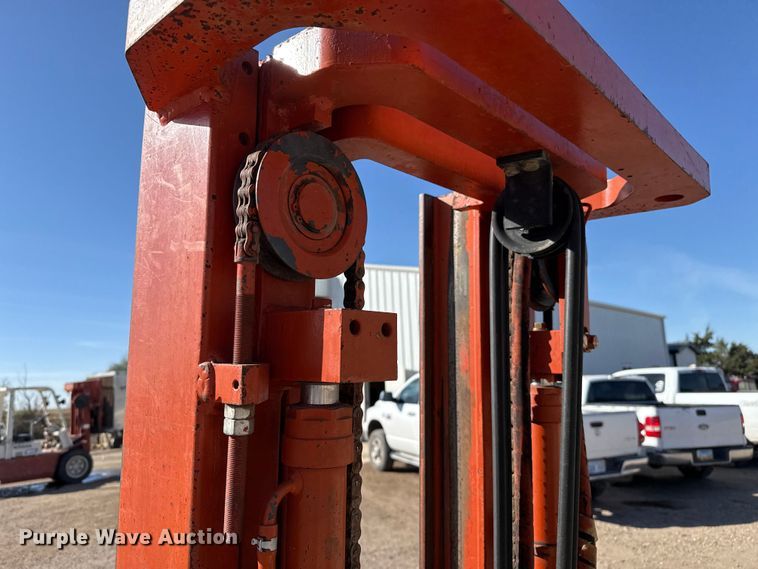 image for item EP0781 Nissan PH01A15V forklift