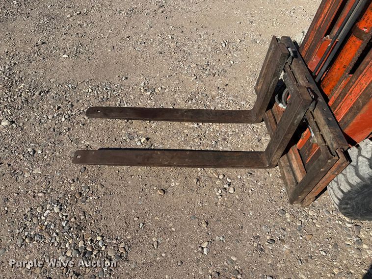 image for item EP0781 Nissan PH01A15V forklift