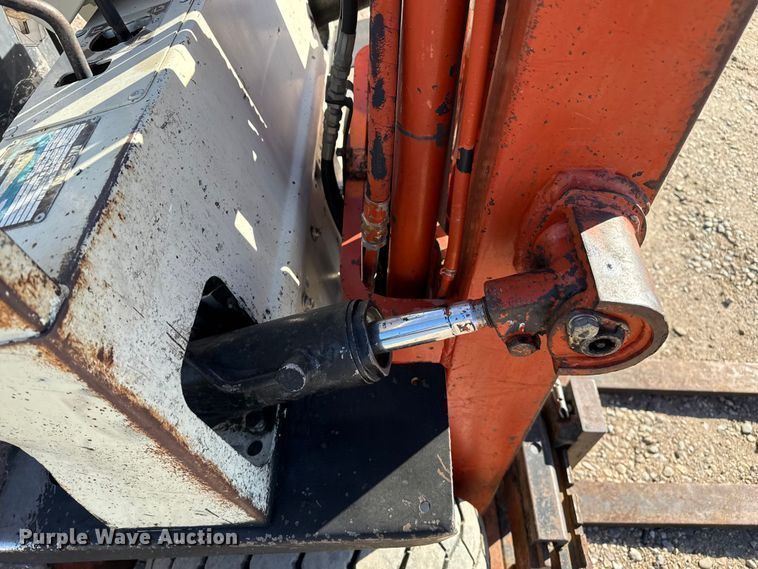 image for item EP0781 Nissan PH01A15V forklift