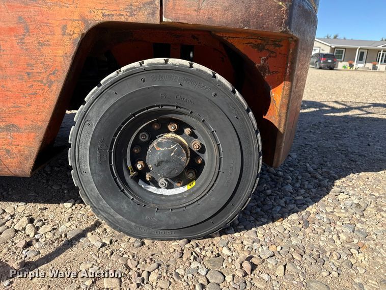 image for item EP0781 Nissan PH01A15V forklift