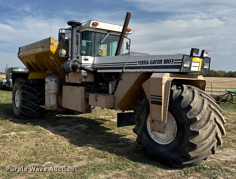 image for item ER0193 Ag Chem Terra Gator 1803 spreader