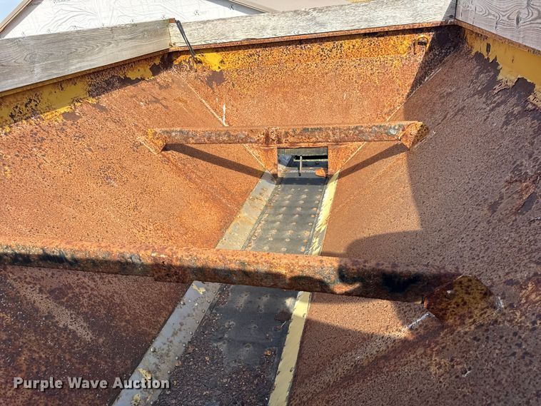 image for item ER0193 Ag Chem Terra Gator 1803 spreader