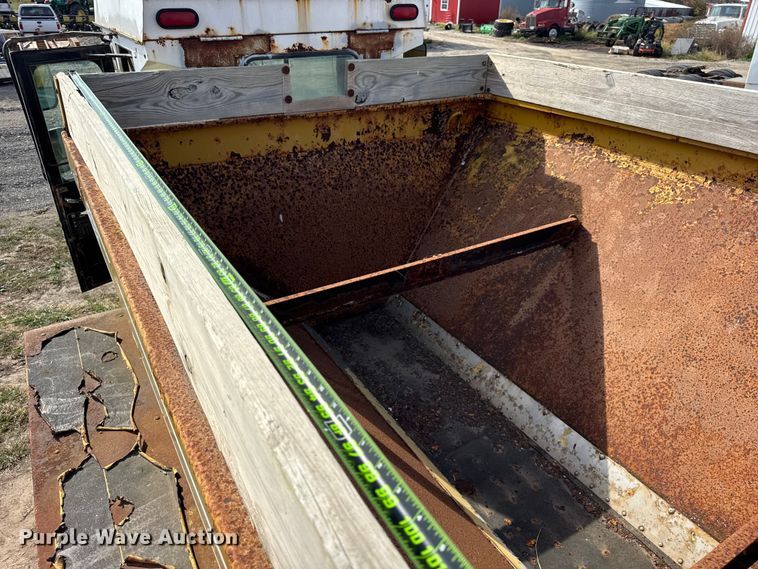 image for item ER0193 Ag Chem Terra Gator 1803 spreader