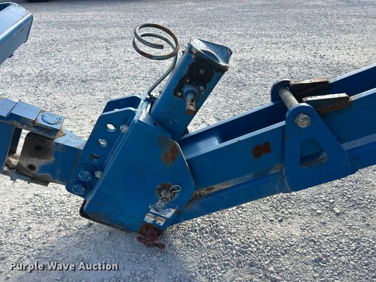 image for item ET3340 Kinze 3700 planter