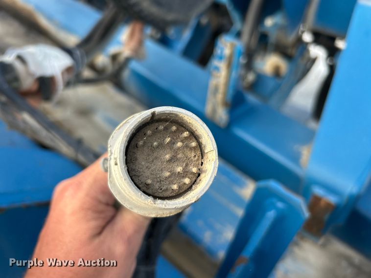 image for item ET3340 Kinze 3700 planter